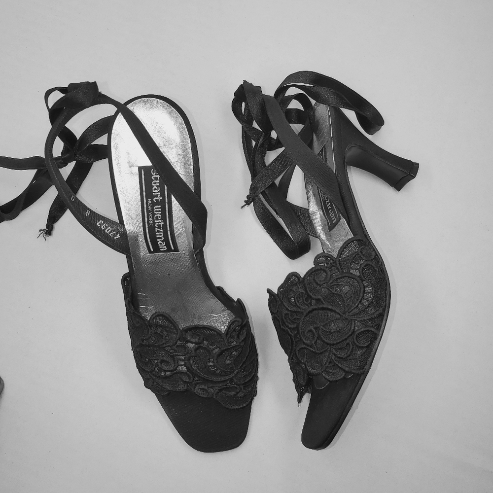 Stuart Weitzman ‎ Black Lace Women's Heels 8